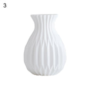 1Pc Decorative Vase Elegant Fine Workmanship Flower Vase for Home Decoration Modern Plastic Flower Pot for Room Wedding Ornament