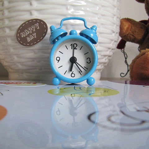 Creative Cute Mini Metal Small Alarm Clock Electronic Small Alarm Clock Multicolor Electronic Small Alarm Table Morning Clock